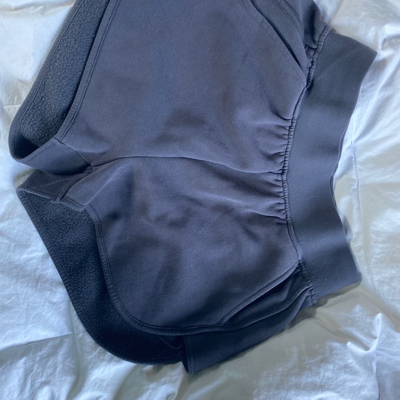Gymshark legacy Shorts OG Medium - Picture 3 of 3
